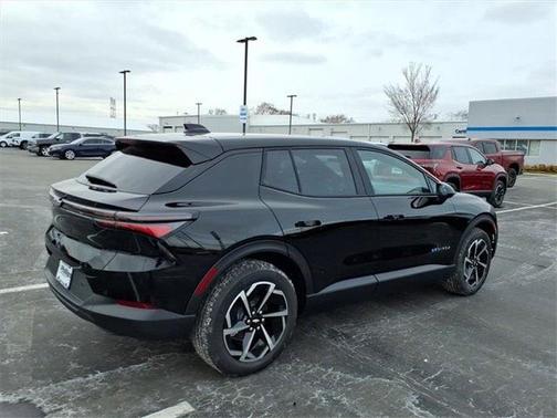 2026 Chevrolet Equinox EV LT 1