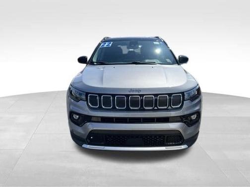 Billet Silver Metallic Clearcoat 2022 Jeep Compass Limited