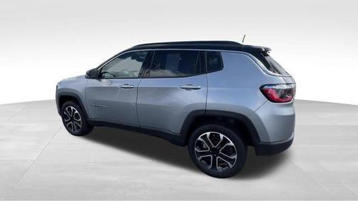 Billet Silver Metallic Clearcoat 2022 Jeep Compass Limited