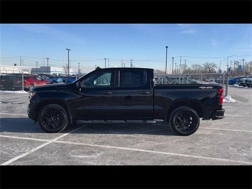 2023 Chevrolet Silverado 1500 Custom