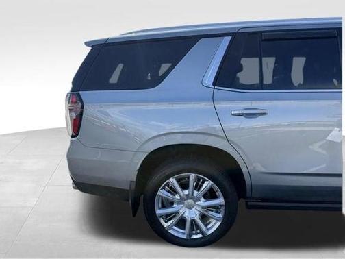 Sterling Gray Metallic 2024 Chevrolet Tahoe High Country