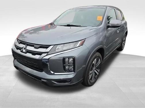 Mercury Gray Metallic 2025 Mitsubishi Outlander Sport 2.0 SE