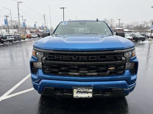 2024 Chevrolet Silverado 1500 Custom