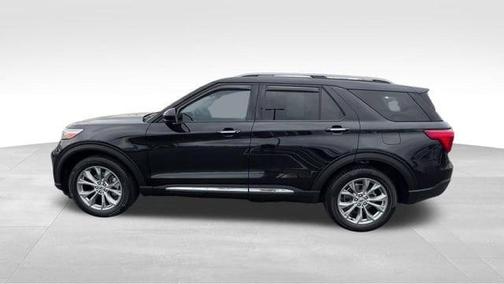 Agate Black Metallic 2023 Ford Explorer Limited
