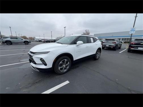 2024 Chevrolet Blazer LT