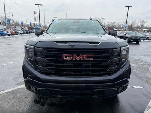 2022 GMC Sierra 1500 Elevation