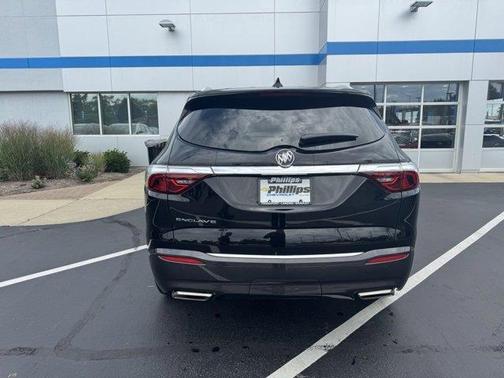 2022 Buick Enclave Essence