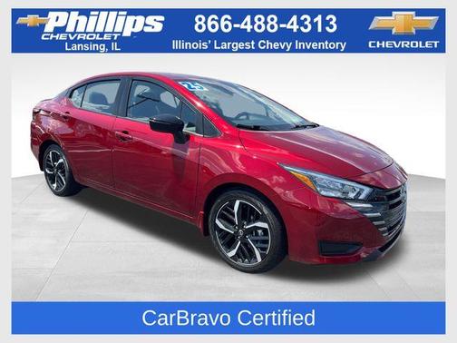 Scarlet Ember 2025 Nissan Versa 1.6 SR