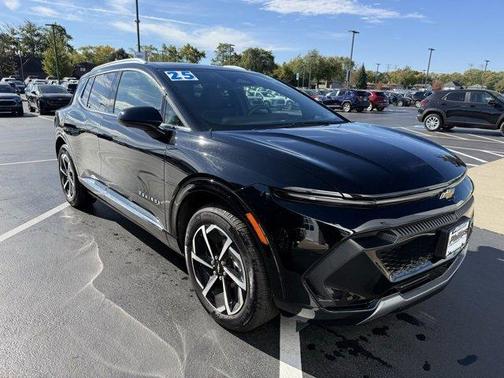 2025 Chevrolet Equinox EV LT