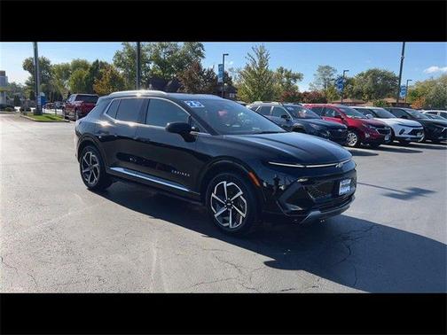 2025 Chevrolet Equinox EV LT