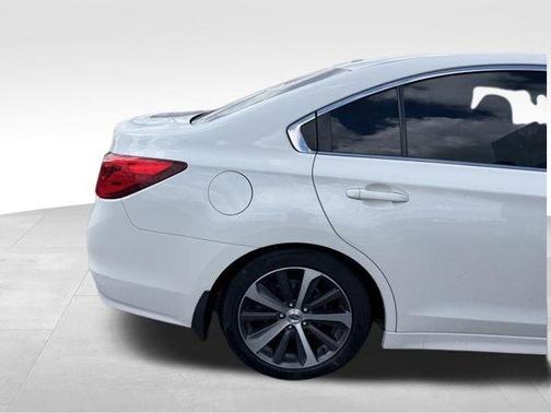 2015 Subaru Legacy 2.5i Limited