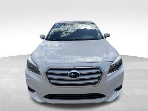 Crystal White Pearl 2015 Subaru Legacy 2.5i Limited