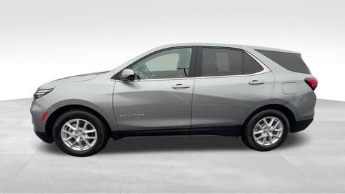 Sterling Gray Metallic 2024 Chevrolet Equinox LT