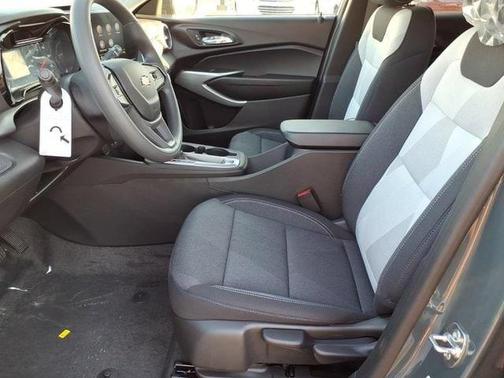 Cypress 2026 Chevrolet Trax LS