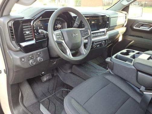 White Sand 2026 Chevrolet Silverado 1500 RST