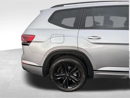 2023 Volkswagen Atlas 3.6 V6 SEL R-Line Black