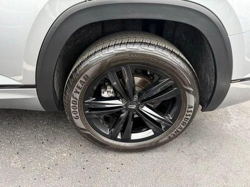 2023 Volkswagen Atlas 3.6 V6 SEL R-Line Black