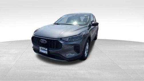 Carbonized Gray Metallic 2024 Ford Escape Active