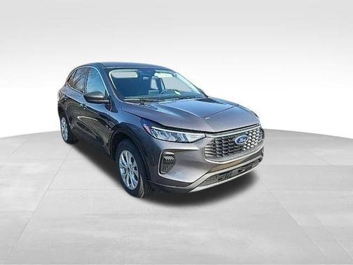 Carbonized Gray Metallic 2024 Ford Escape Active