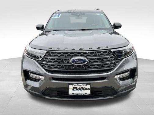 Gray Metallic 2023 Ford Explorer XLT