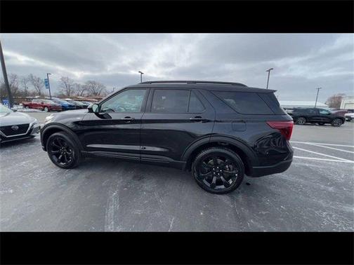 2023 Ford Explorer ST-Line