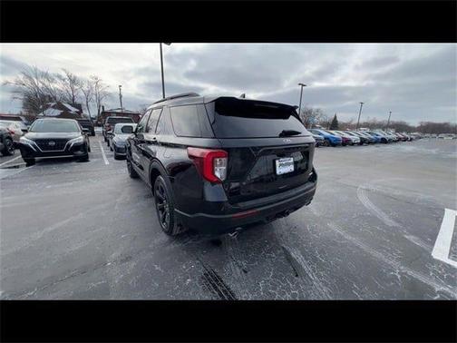 2023 Ford Explorer ST-Line