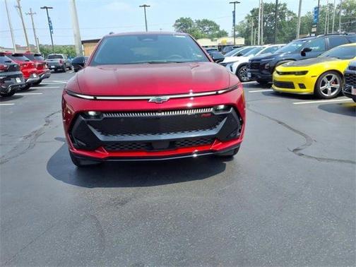 2025 Chevrolet Equinox EV RS