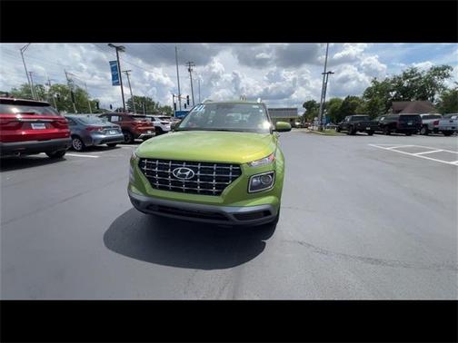 2021 Hyundai VENUE SEL