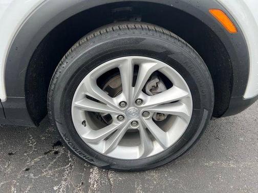 Summit White 2021 Buick Encore GX Preferred