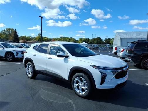 2026 Chevrolet Trax LS