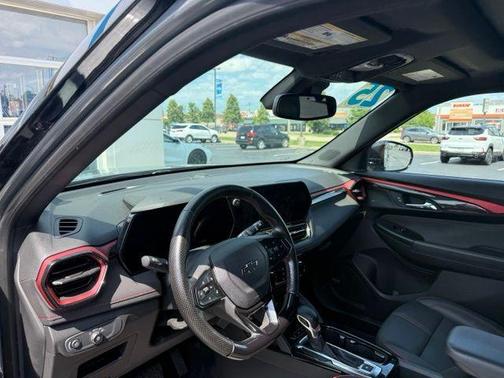 Sterling Gray Metallic 2025 Chevrolet Trailblazer RS