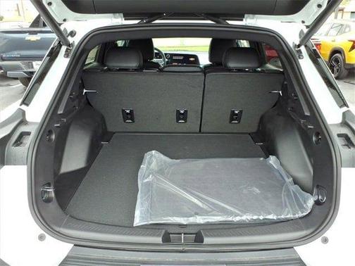 2026 Chevrolet Equinox EV LT 2