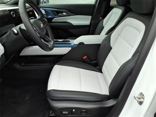 2026 Chevrolet Equinox EV LT 2