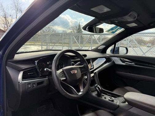 2024 Cadillac XT6 Premium Luxury AWD