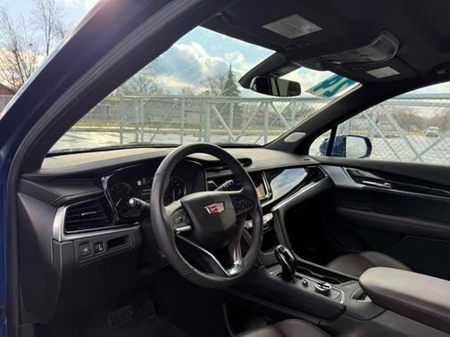 2024 Cadillac XT6 Premium Luxury AWD