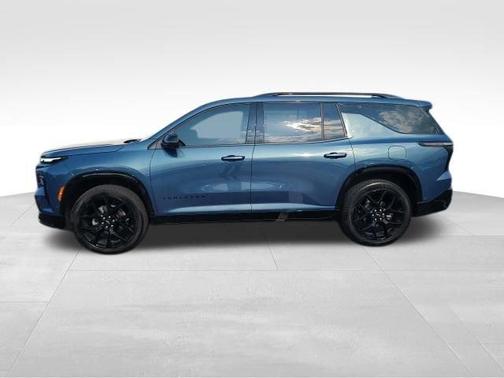 Lakeshore Blue Metallic 2024 Chevrolet Traverse RS