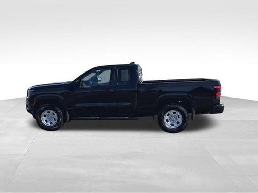 2025 Nissan Frontier S