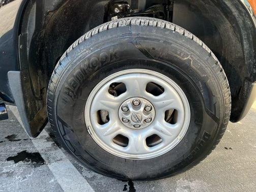 2025 Nissan Frontier S