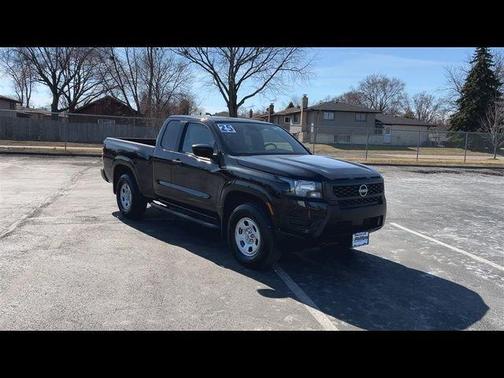 2025 Nissan Frontier S