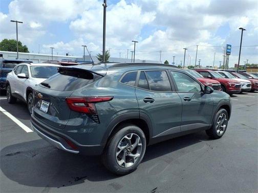 2025 Chevrolet Trax LT