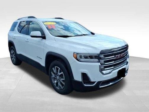 Summit White 2023 GMC Acadia SLE