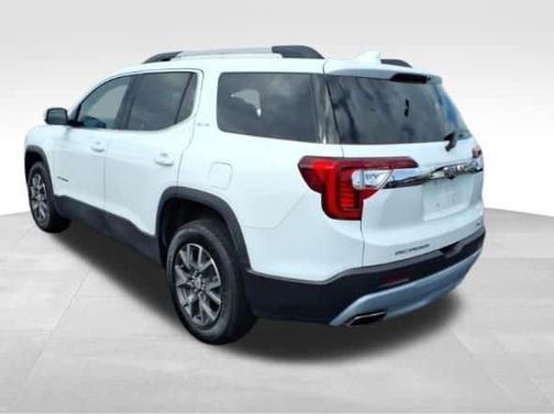 Summit White 2023 GMC Acadia SLE