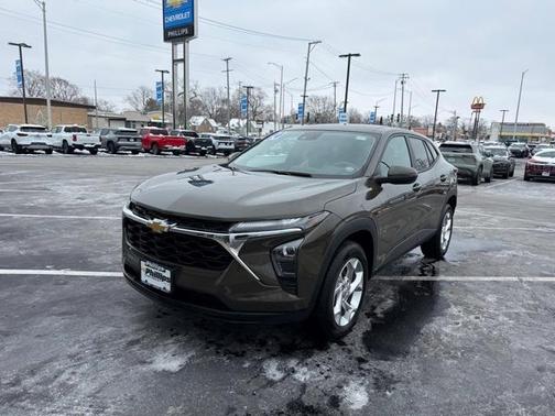 2024 Chevrolet Trax LS