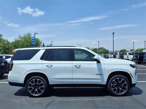 2025 Chevrolet Tahoe RST