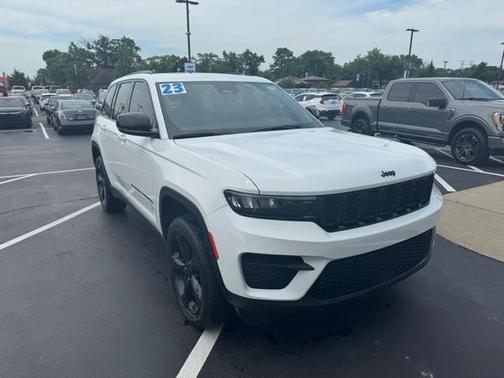 2023 Jeep Grand Cherokee Altitude