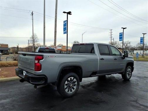 2026 Chevrolet Silverado 2500 Custom