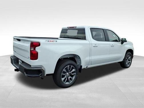 Summit White 2026 Chevrolet Silverado 1500 LT