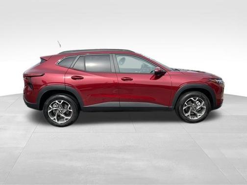 Crimson 2025 Chevrolet Trax LT