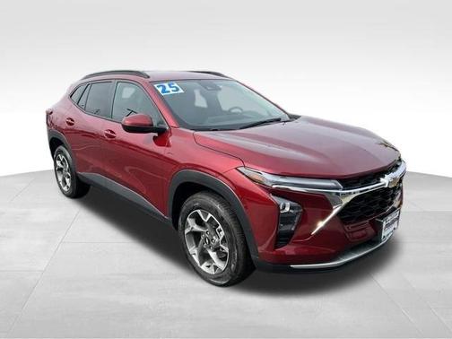 Crimson Metallic 2025 Chevrolet Trax LT