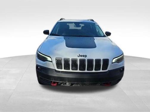 Bright White Clearcoat 2022 Jeep Cherokee Trailhawk